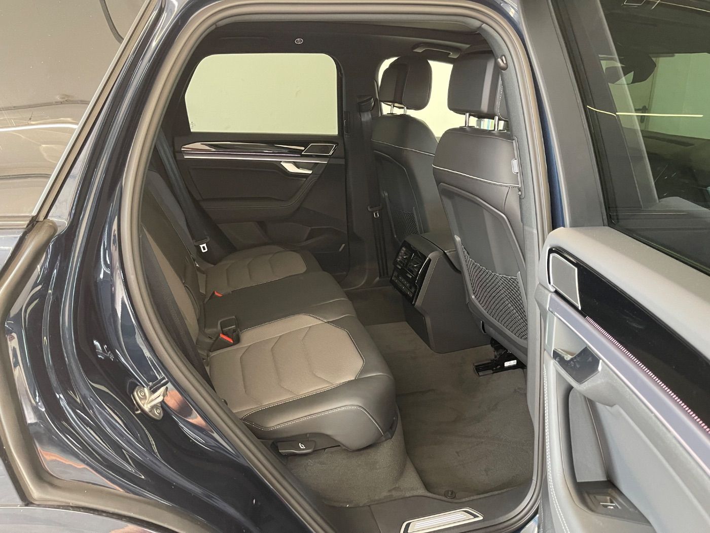 Volkswagen Touareg 3.0 TDI 4-M*R-Line Final Edition*Voll