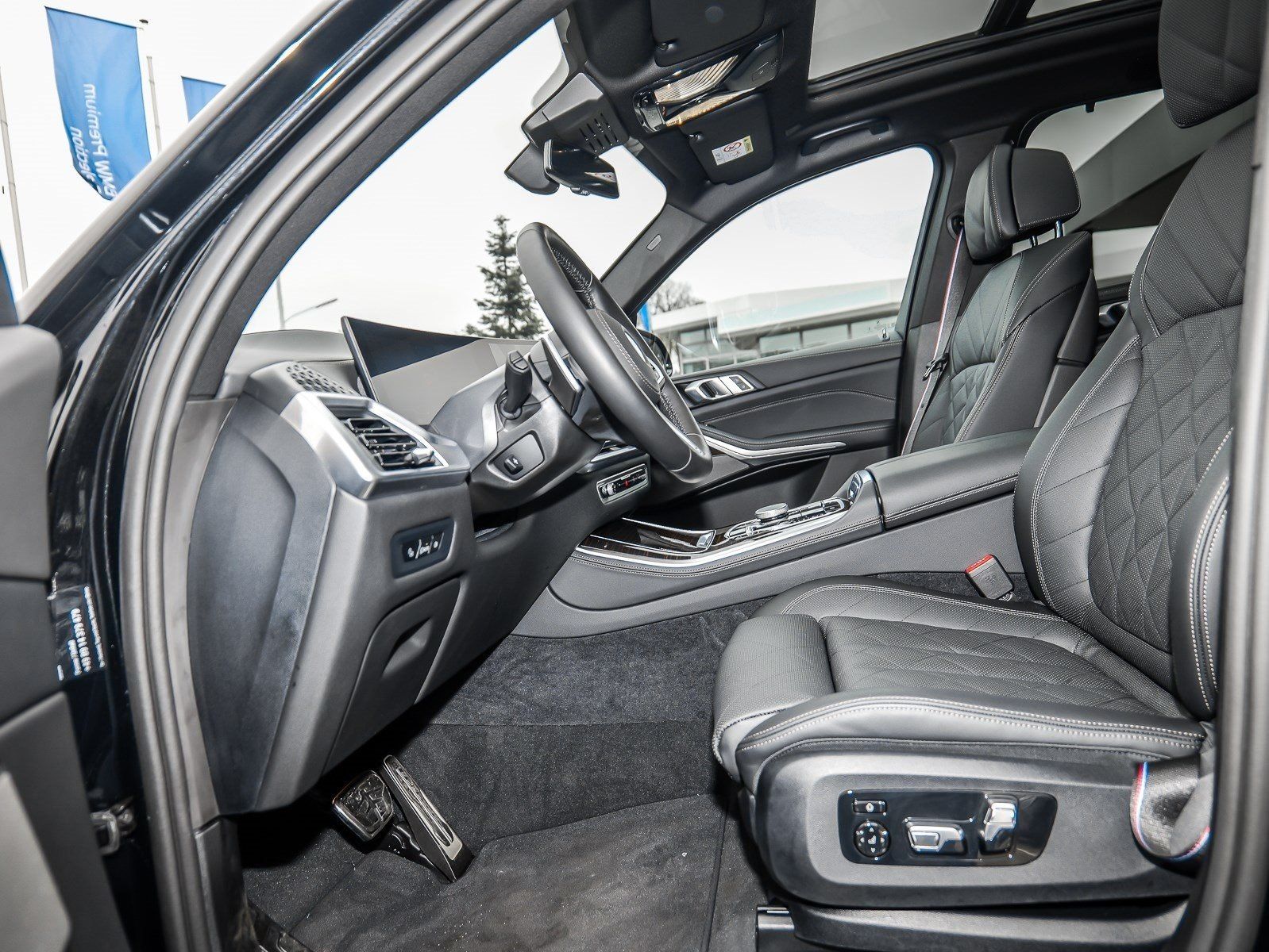 BMW X5 xDrive40d M SPORT PRO+AHK+PANO+HuD+DA PROF+36
