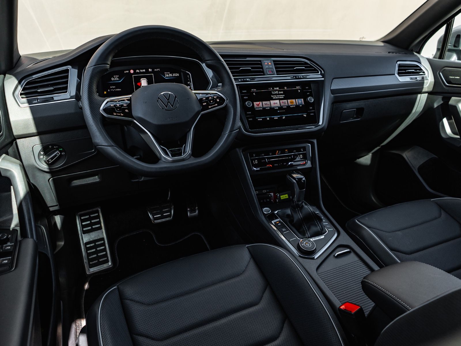 Volkswagen Tiguan Allspace R-Line 4M VOLLLL