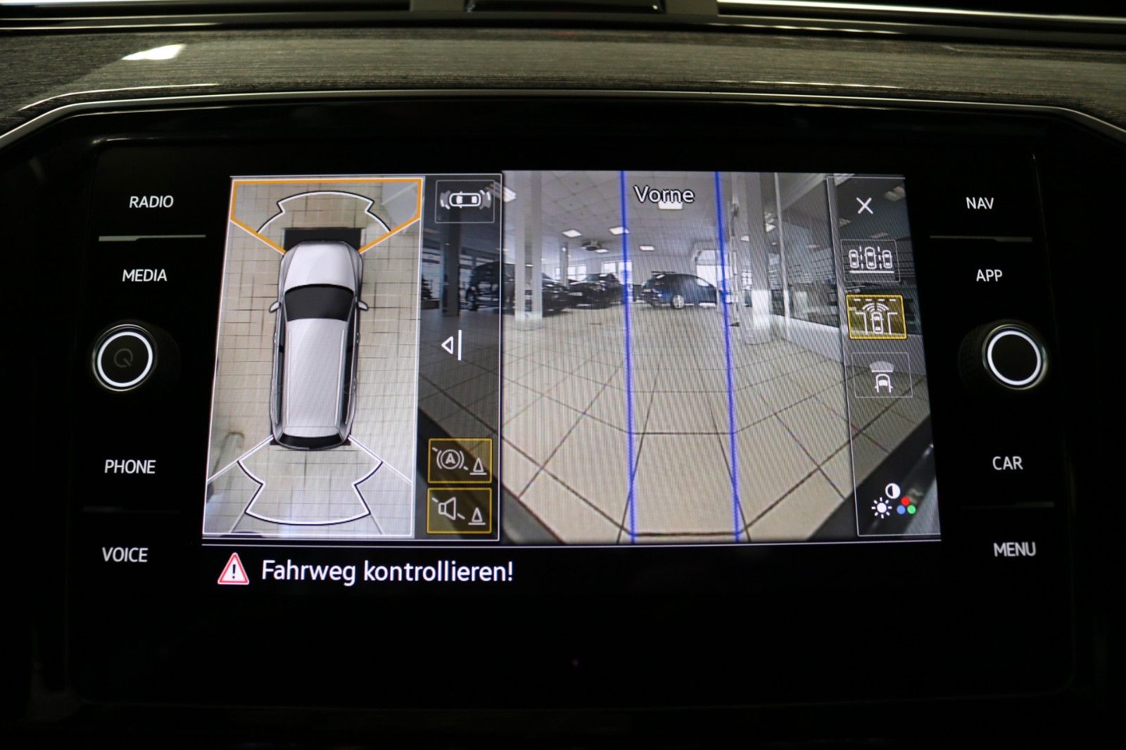 Volkswagen Passat Alltrack 4M AHK Pano STHZ 360 Memory