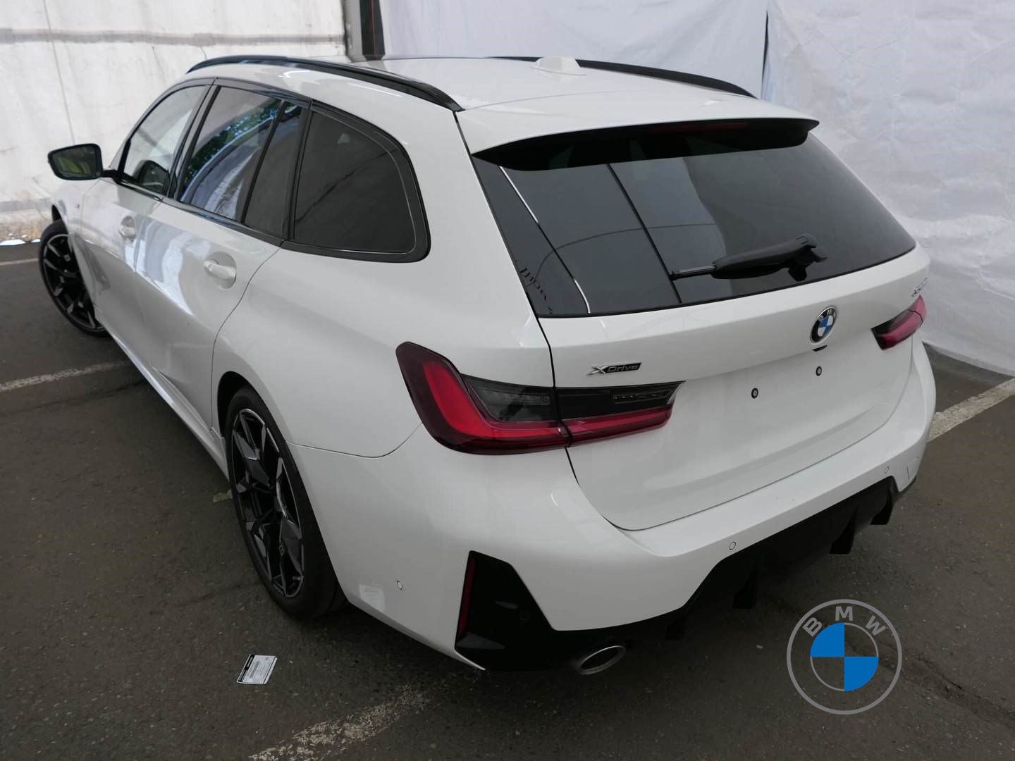 BMW 330i xDrive Touring M Sport 19" AHK Pano HIFI