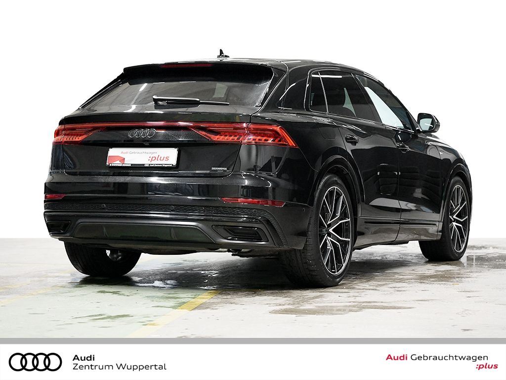 Audi Q8 50TDI S-LINE ACC PANO AHK MATRIX KAMERA B&O