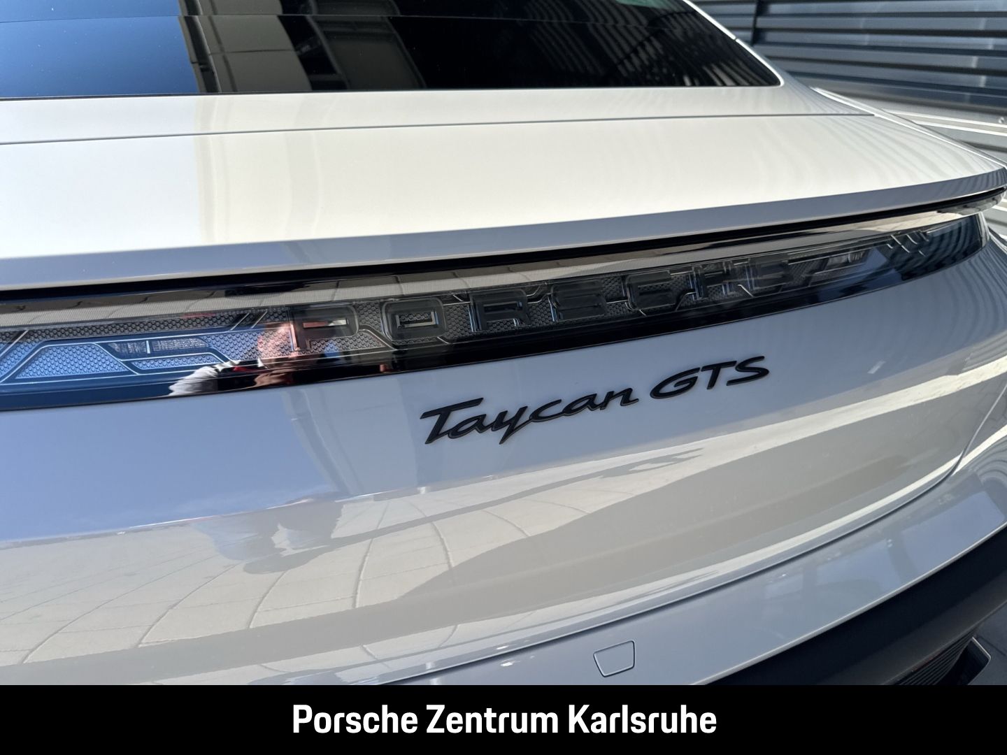 Porsche Taycan GTS BOSE InnoDrive Rückfahrkamera LED