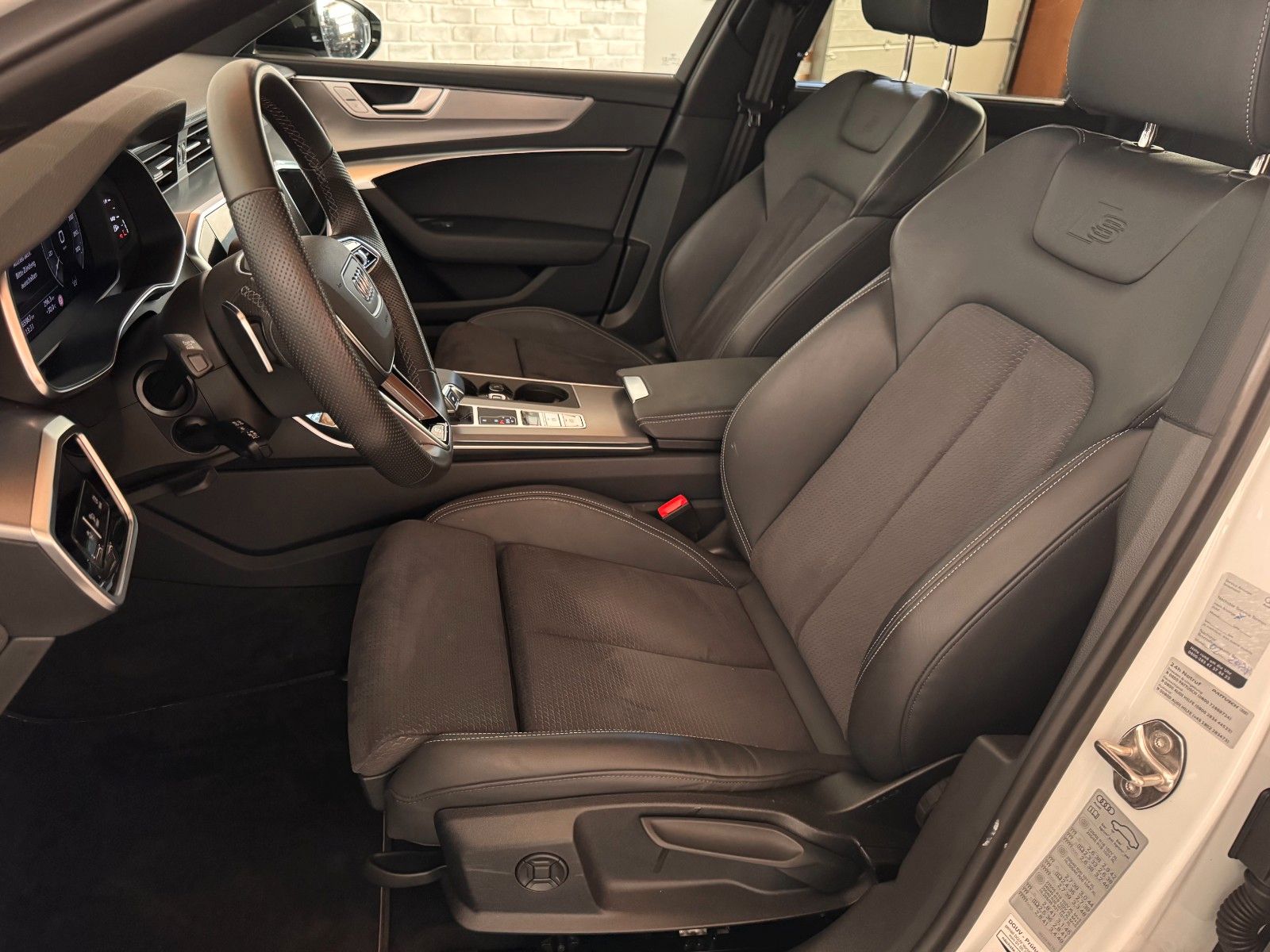Audi A6 Avant 50 TFSI e quattro S line Sport/AHK/LED/