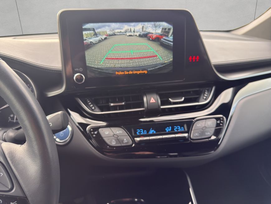 Toyota C-HR 2.0 Hybrid Team Deutschland