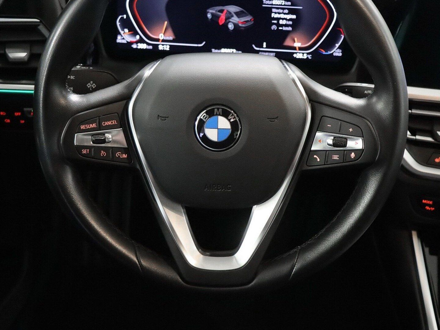 BMW 320d A Sport Line - Samsaru's Car Outlet