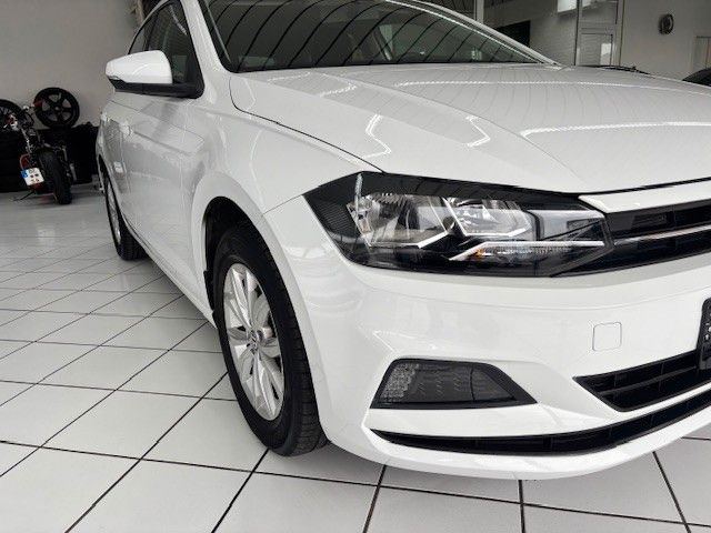 Volkswagen Polo VI Comfortline - Samsaru's Car Outlet