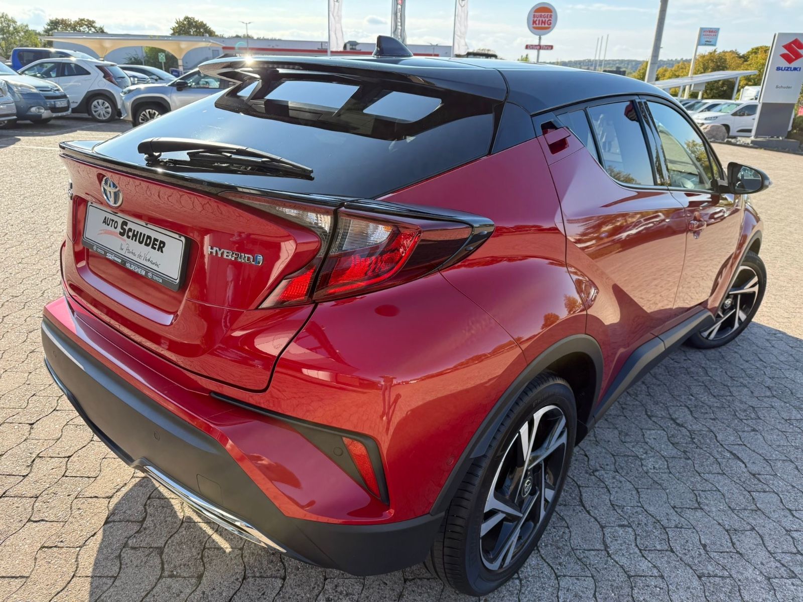 Toyota C-HR Hybrid Team D **STYLE**