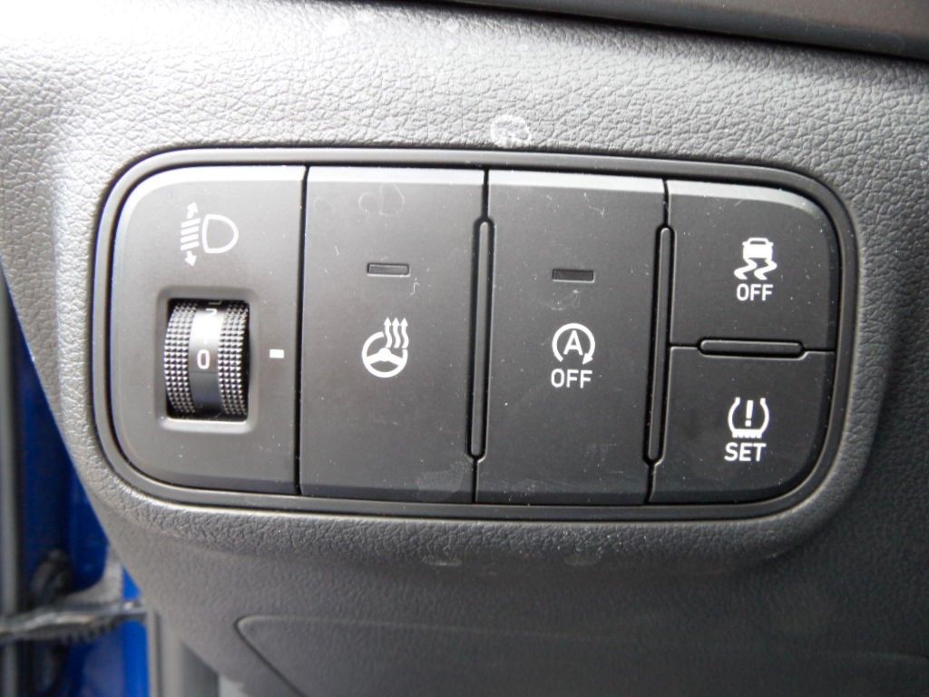 Hyundai i20 1.0 T-GDI Trend - Samsaru's Car Outlet