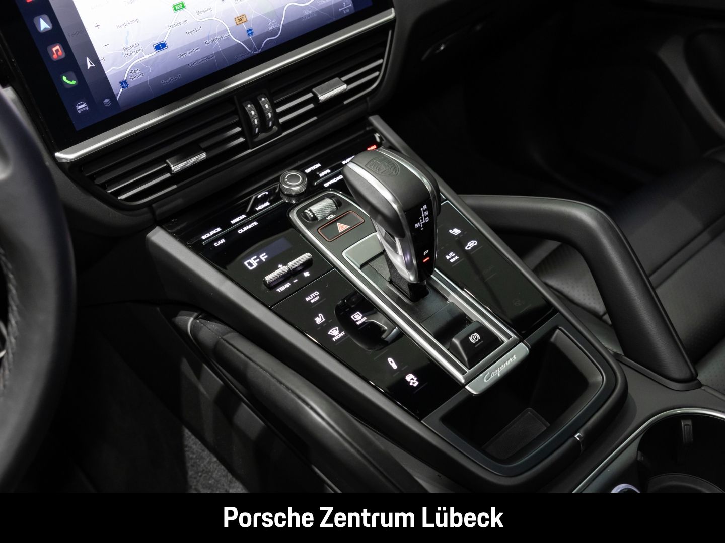 Porsche Cayenne S Coupe Hinterachslenkung Head-Up