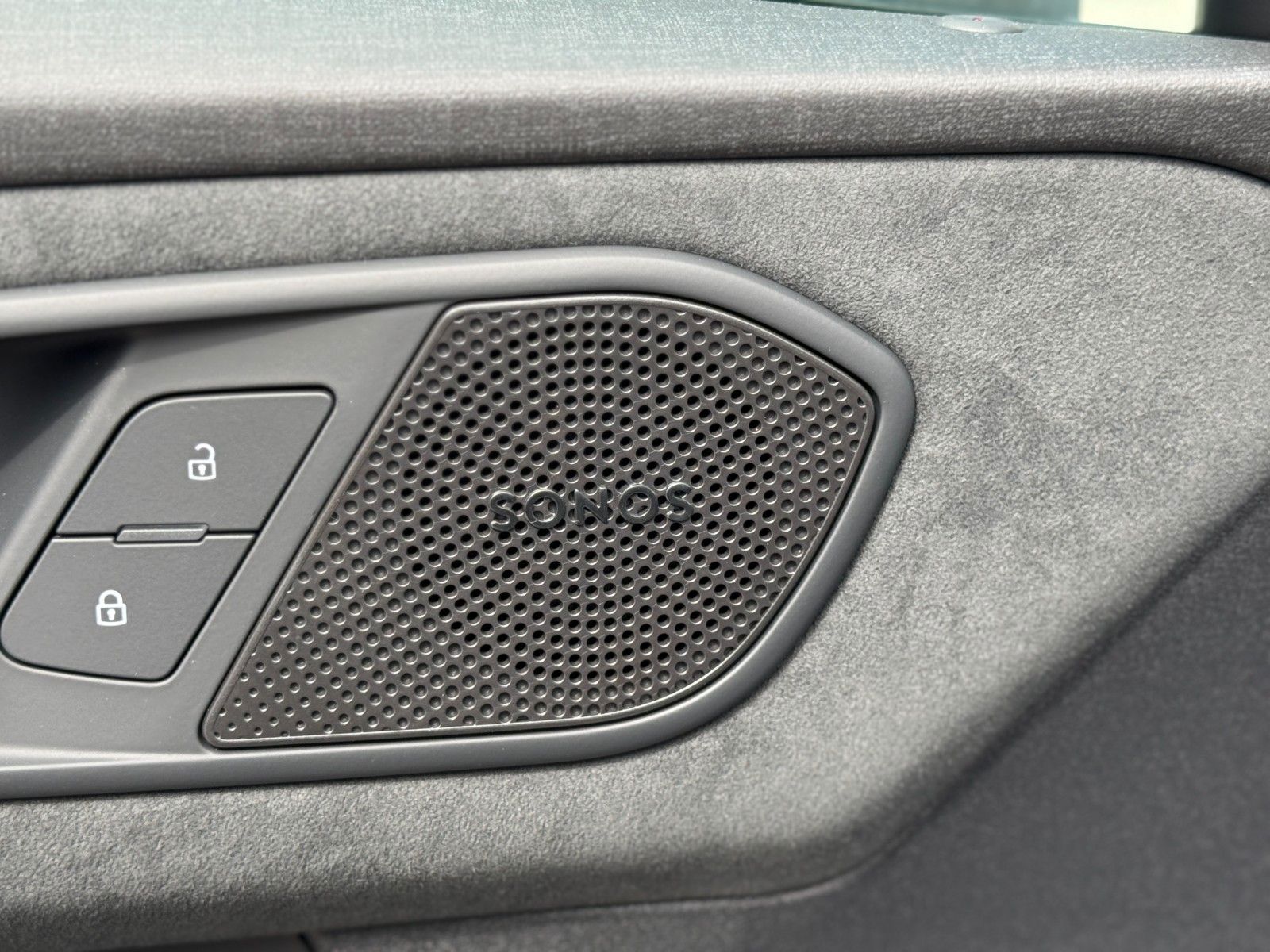 Audi Q3 Sportback S-LINE quattro+AHK+PANO+SONOS