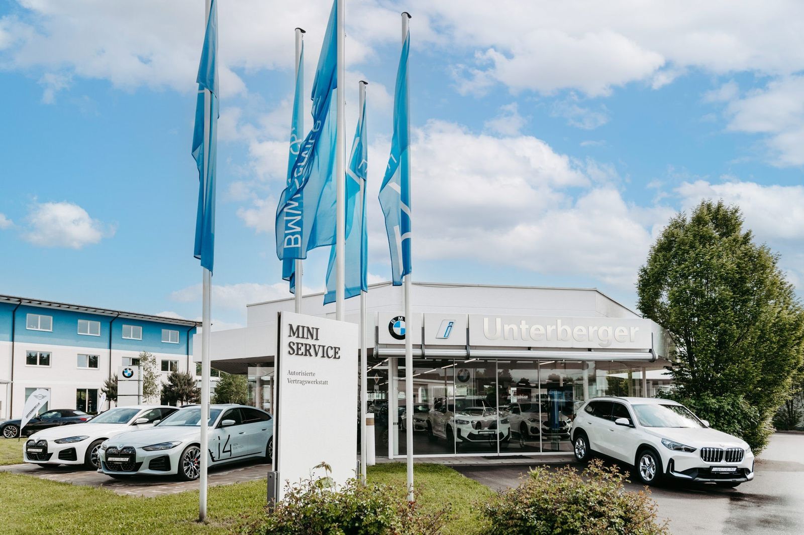 BMW X1 xDrive20d xLine - Samsaru's Car Outlet