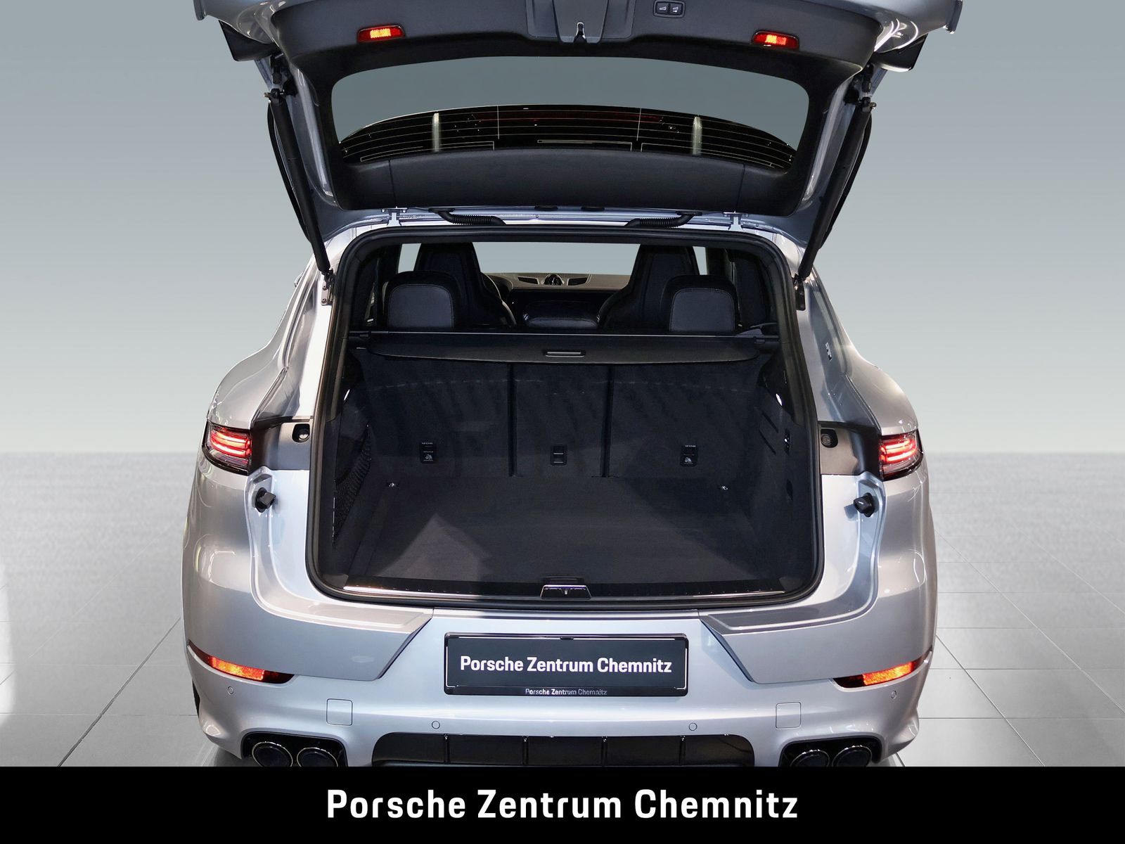 Porsche Cayenne GTS PCCB;18-Wege;Standhzg.;InnoDrive