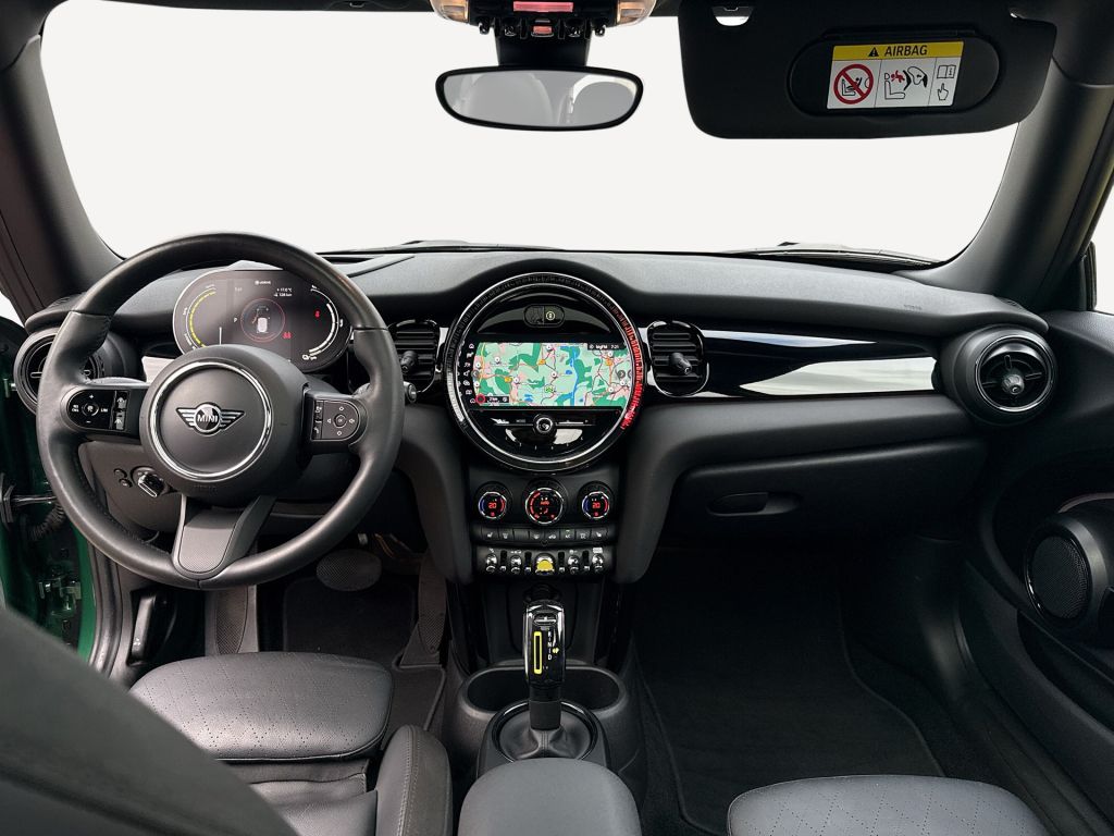 MINI Cooper SE Classic - Samsaru's Car Outlet