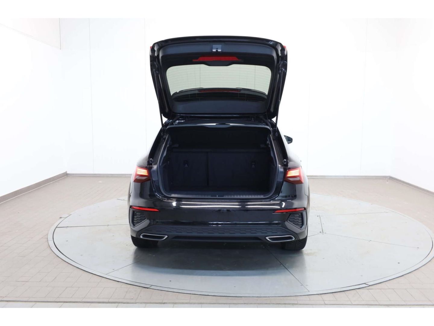 Audi A3 Sportback 30 TFSI S line S-Tronic NAV/Virt+