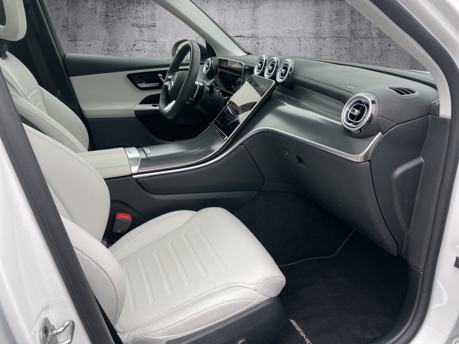 Mercedes-Benz GLC 450 d 4M AMG+DISTRO+STANDHZ+PANO+AHK+360°