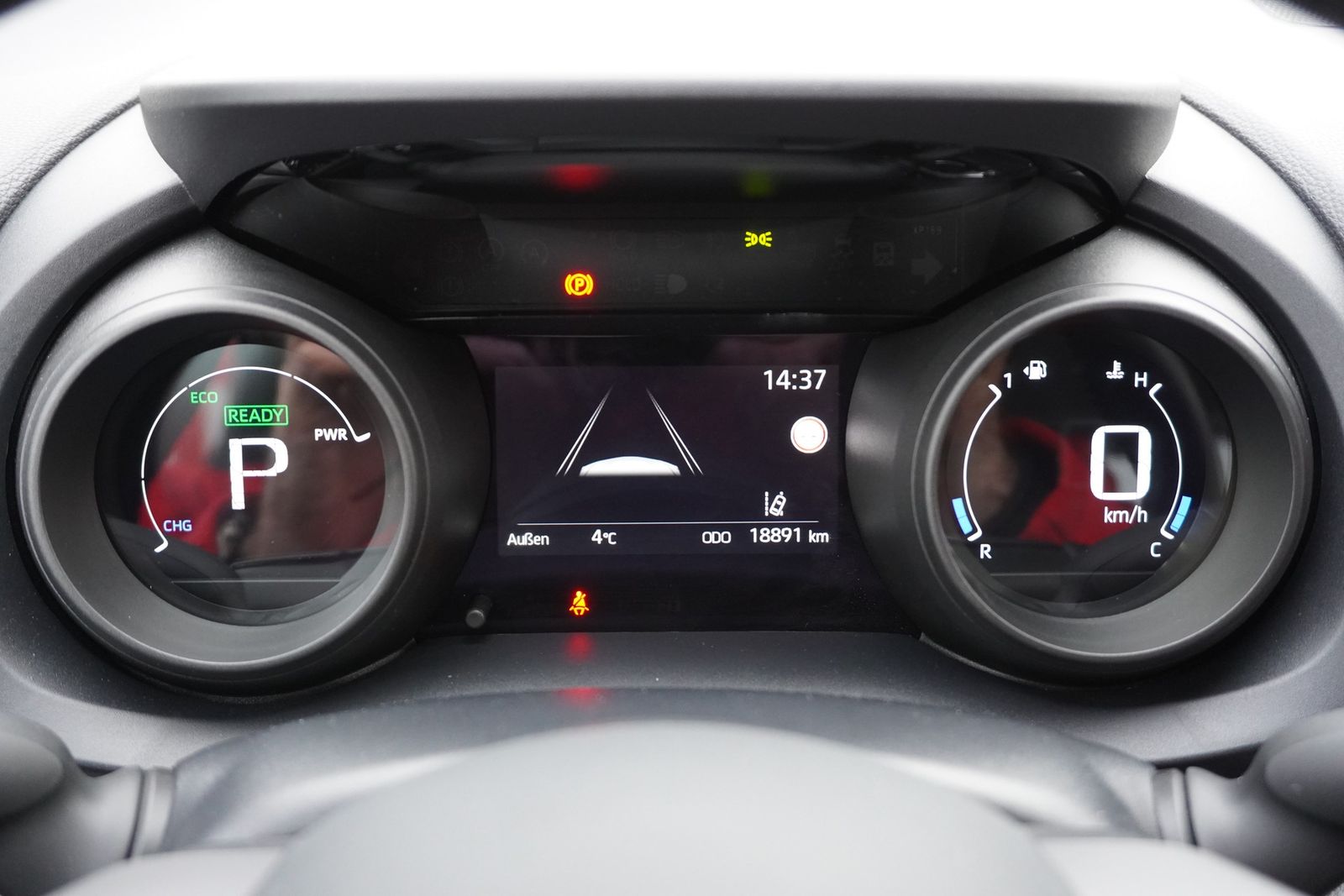 Toyota Yaris 1.5 Hybrid Team D Aut. LED ACC Kamera DAB