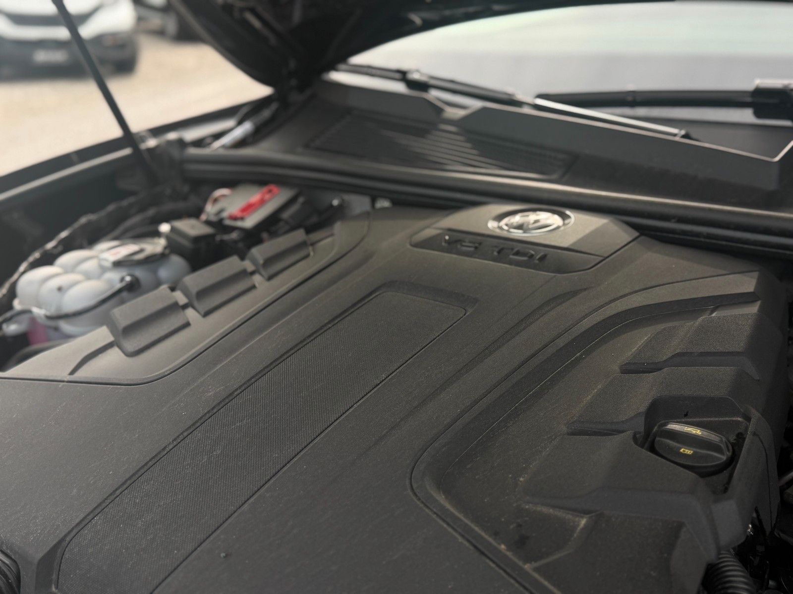 Volkswagen Touareg R Line V6 22"BlackStyle Allrad HuD PanoD
