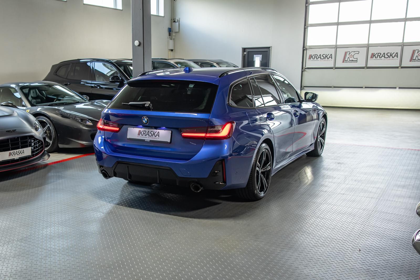 BMW 320d xDrive M Sport SHADOW - Samsaru's Car Outlet