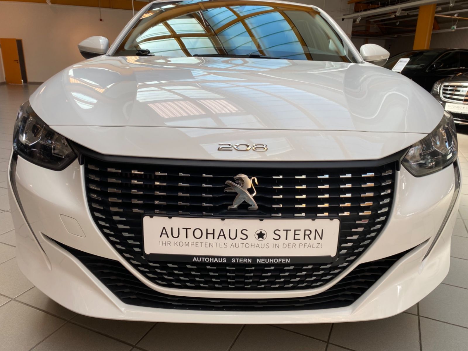 Peugeot 208 Active Pack - Samsaru's Car Outlet