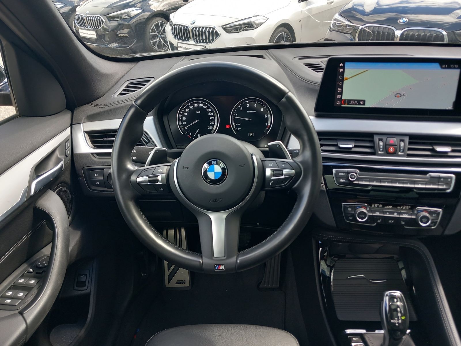 BMW X1 xDrive20i Aut MSport - Samsaru's Car Outlet