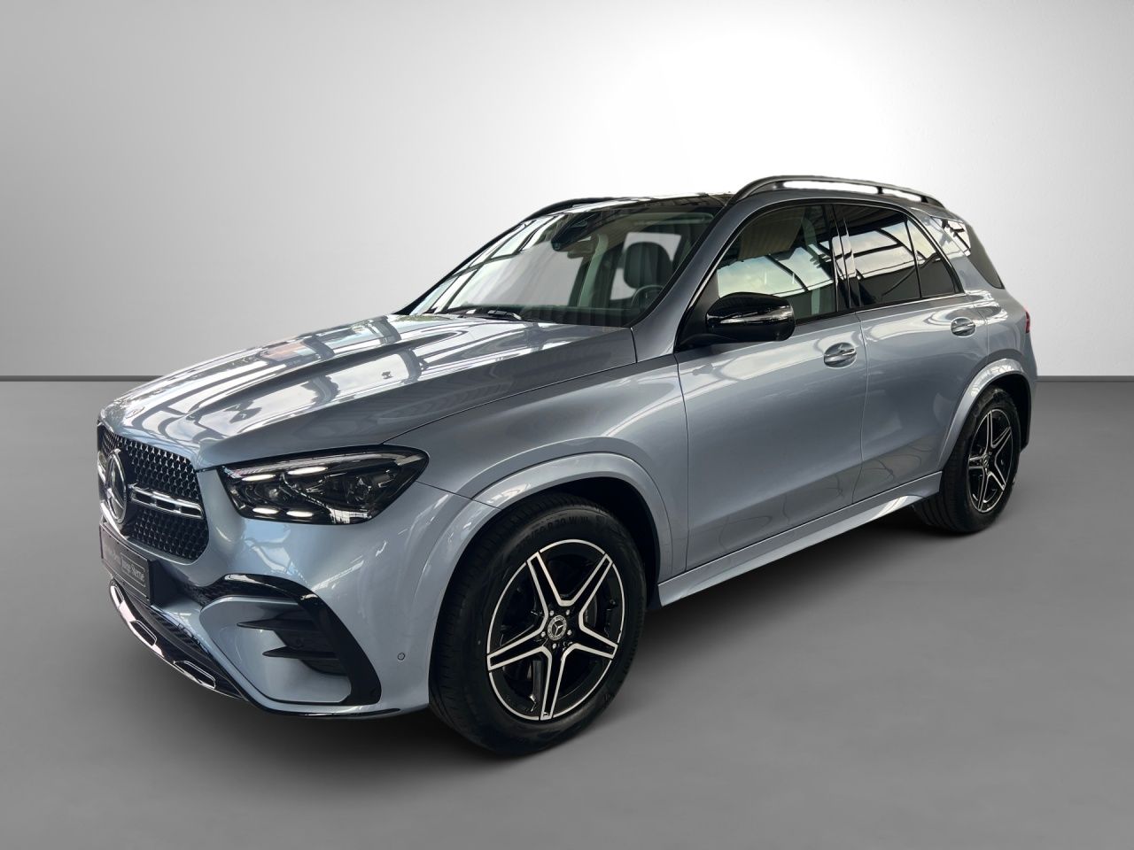 Mercedes-Benz GLE 300 d 4M AMG Night Distronic Pano AHK 360