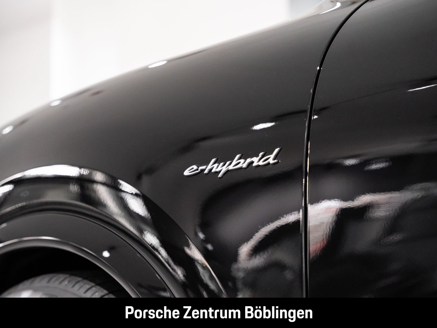 Porsche Cayenne E-Hybrid BOSE Panoramadach LED-Matrix