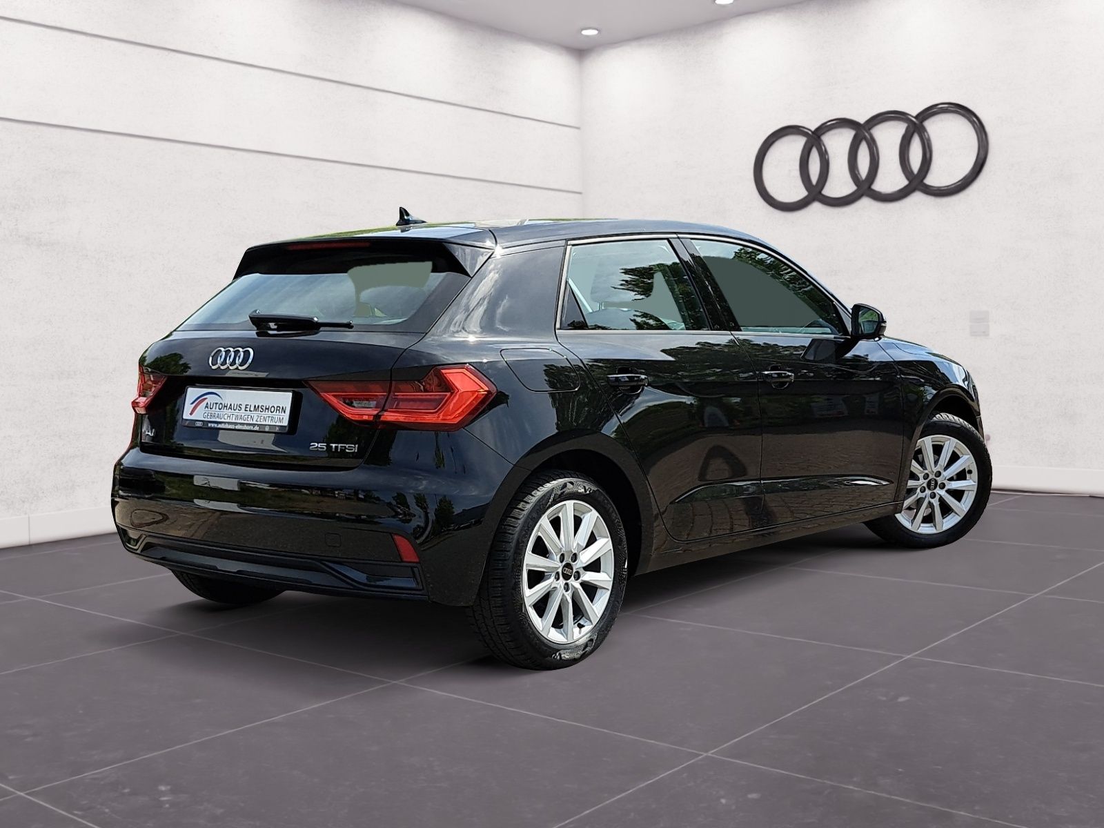 Audi A1 Sportback advanced 25 TFSI S tronic - Samsaru's Car Outlet
