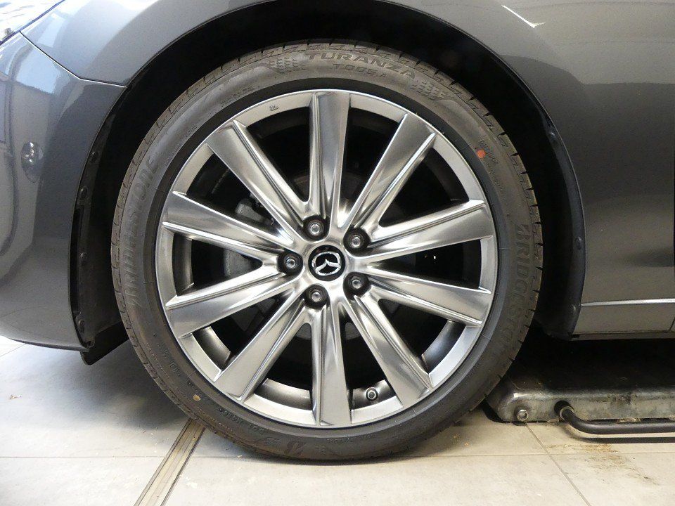 Mazda 6 2.0 Exclusive Line - LED - 1. Hand - HU neu -
