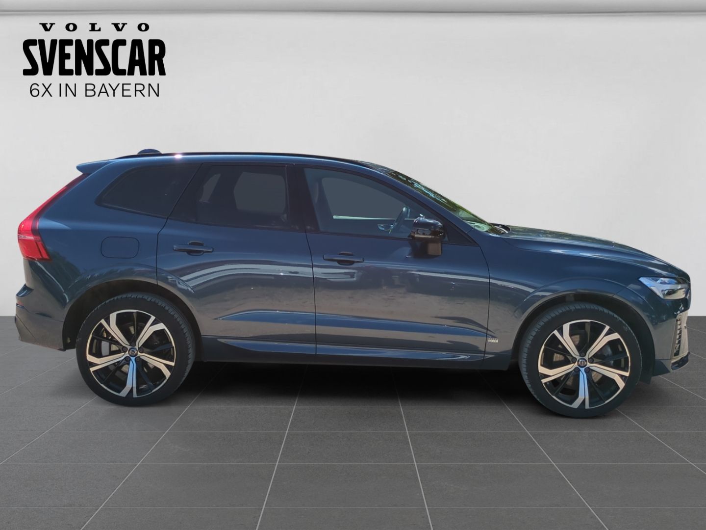 Volvo XC60 Ultimate Dark AWD HUD AD StandHZG Luftfeder
