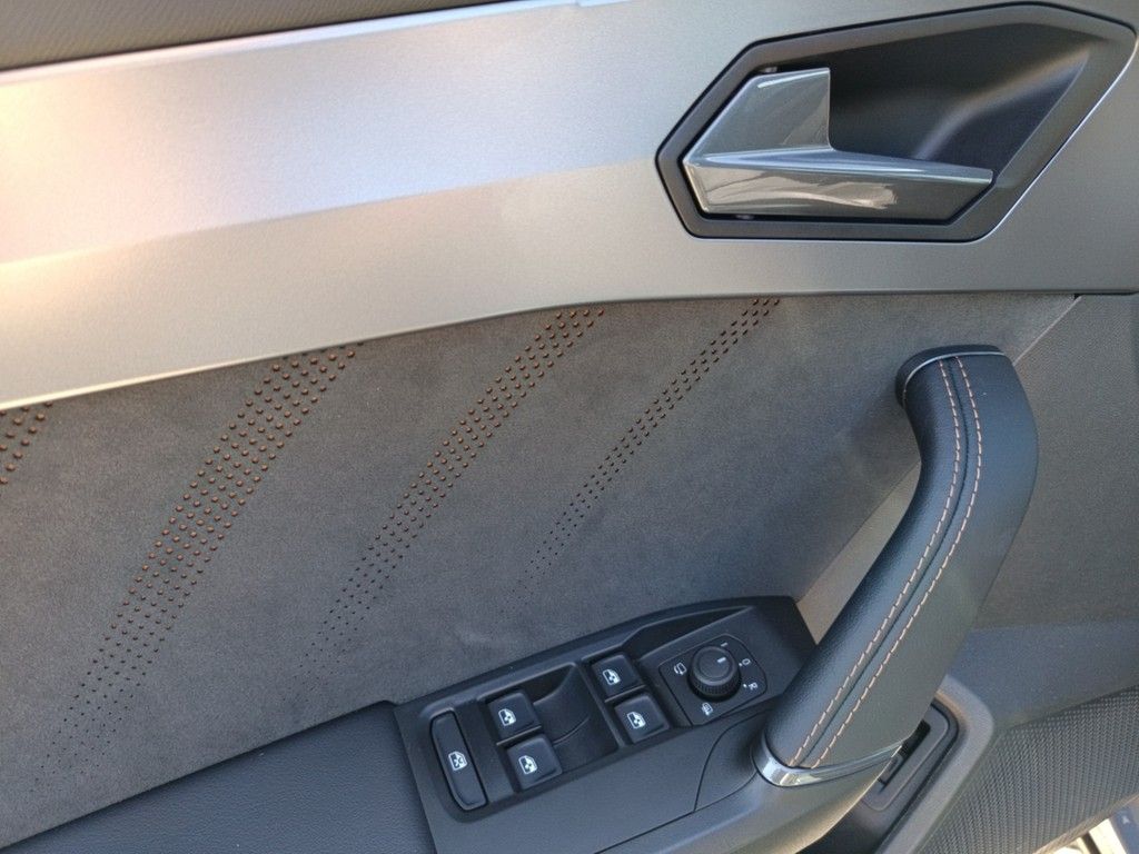 Cupra Formentor e-Hybrid 1.4 TSI DSG Tribe Edition - Samsaru's Car Outlet