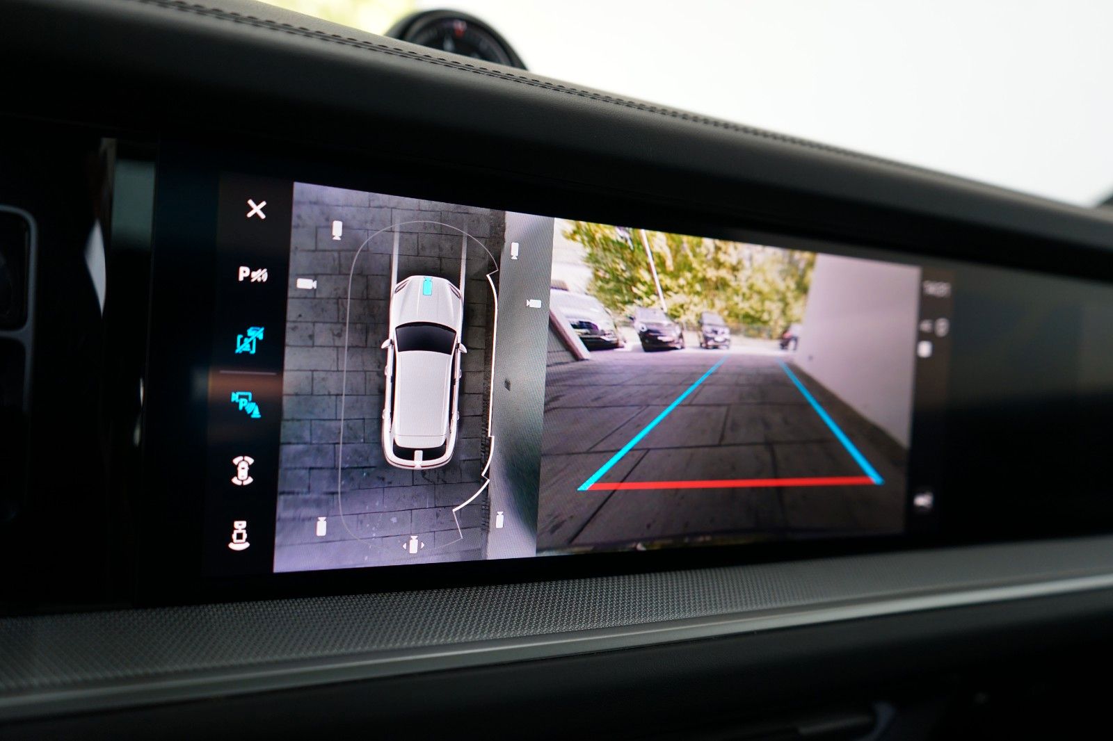 Porsche Cayenne E-Hybrid/P-Display/18W/HeadUP/AHK/HD/360