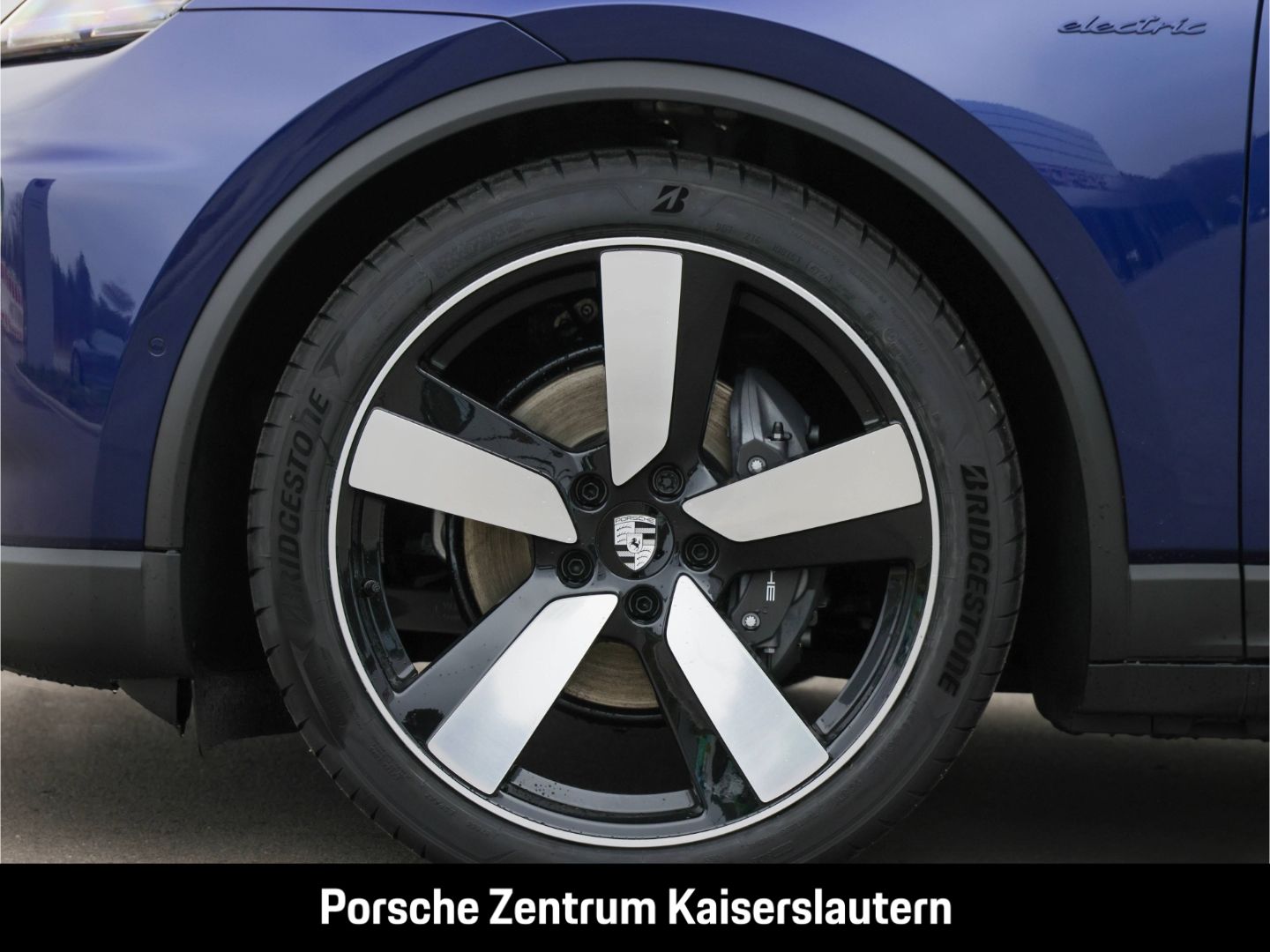 Porsche Macan 4 BOSE Surround-View Panorama LED-Matrix