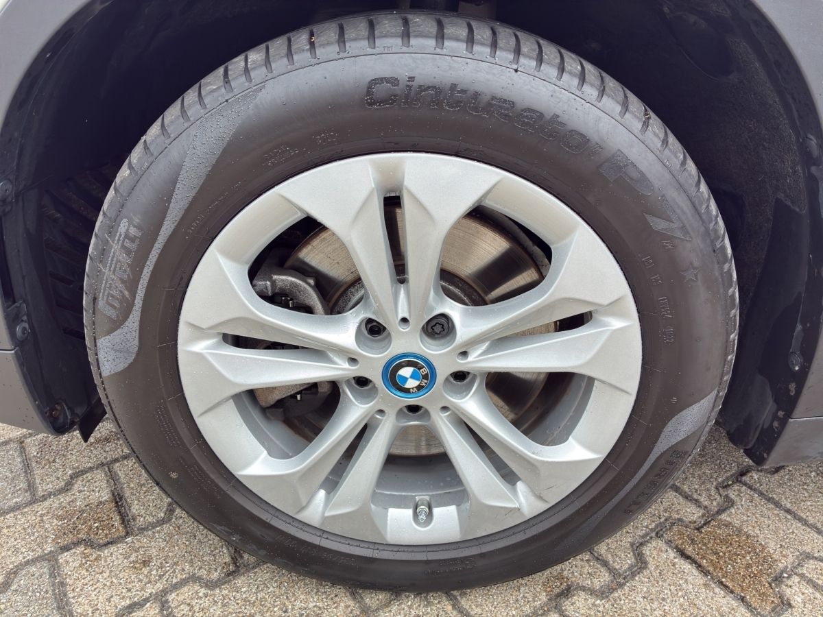BMW X1 xDrive25e - Samsaru's Car Outlet
