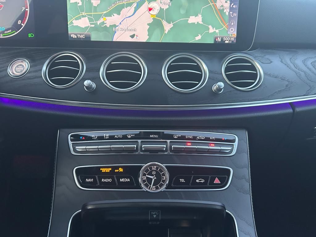 Mercedes-Benz E 200 AMG - Samsaru's Car Outlet
