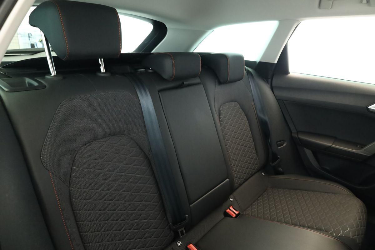 Seat Leon Sportstourer 2.0 TDI DSG FR LED Nav Kam AHK
