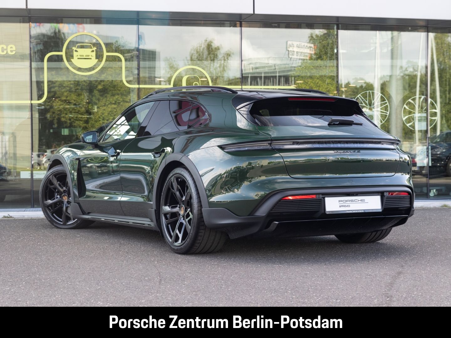 Porsche Taycan 4S Cross Turismo Soft-Close HD-Matrix