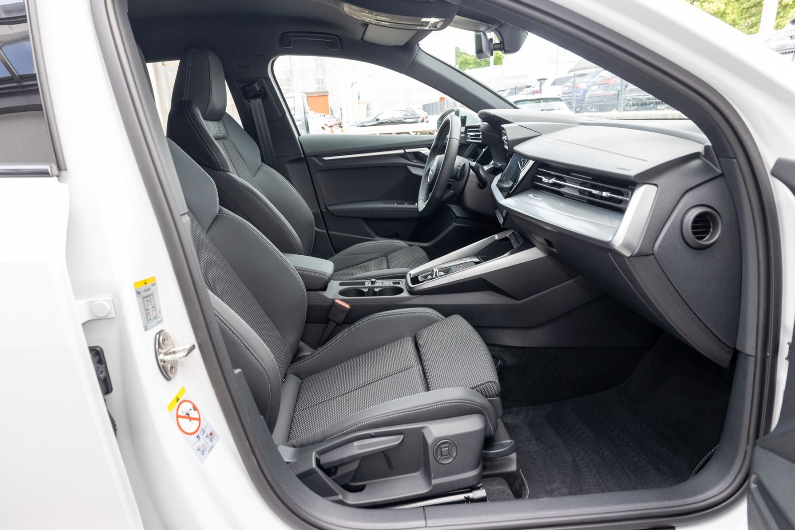 Audi A3 Sportback S line 35 TFSI S tr. - Samsaru's Car Outlet