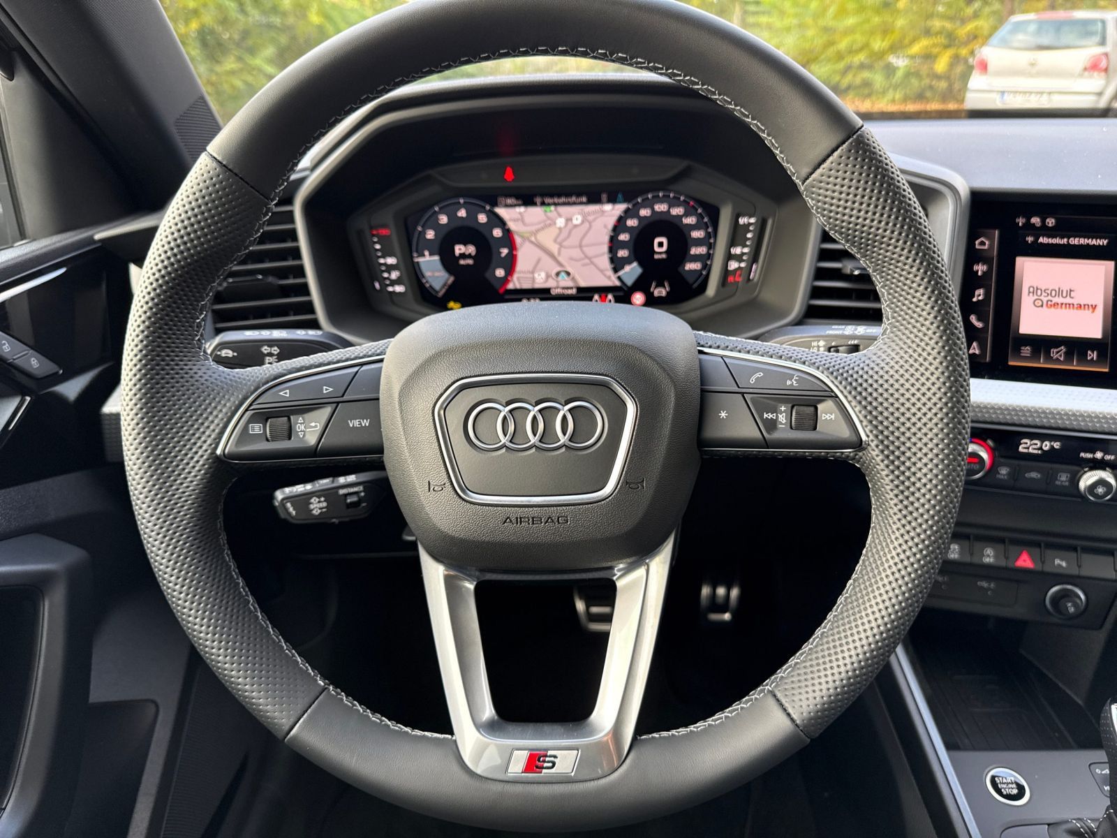 Audi A1 Sportback 40 2.0 TFSI S line DSG, RFK, NAVI