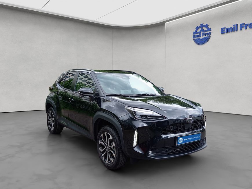 Toyota Yaris Cross Teamplayer Safety-Paket Winter-Paket