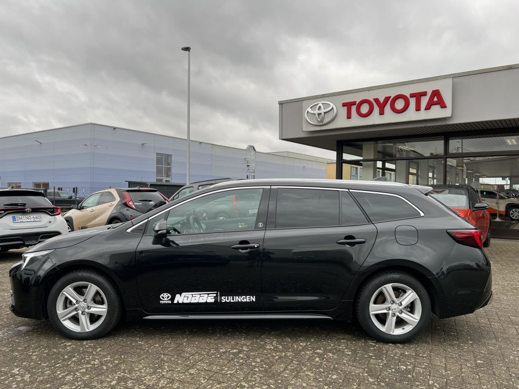 Toyota Corolla 1.8 Hybrid TS - Samsaru's Car Outlet