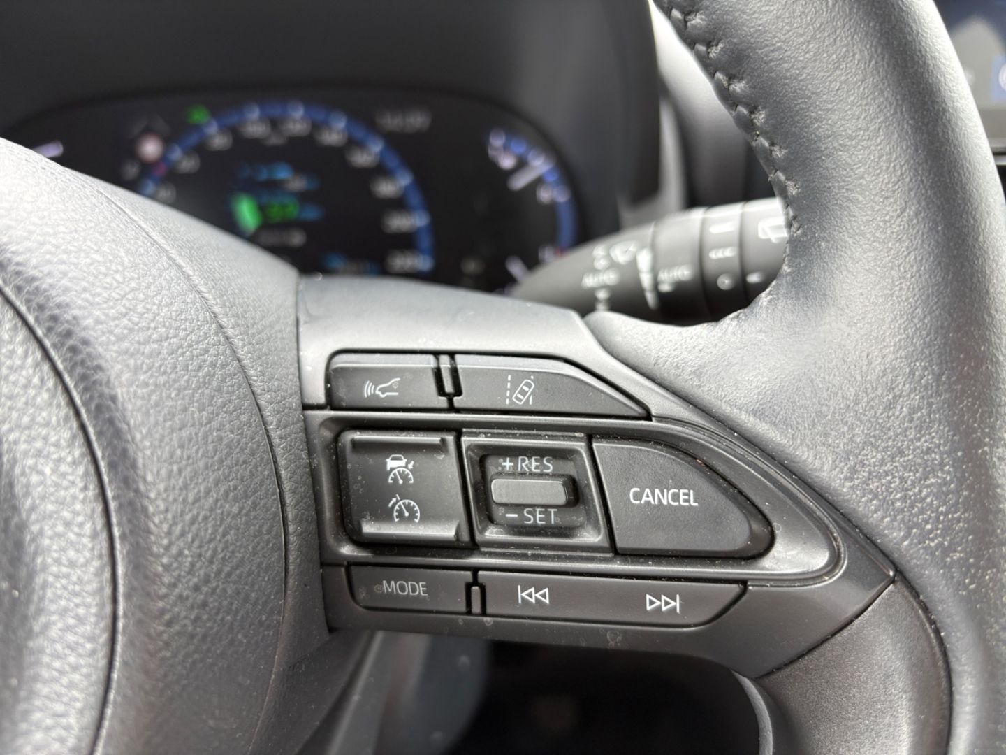 Toyota Yaris Cross Hybrid 1.5 Team D *ACC*RCam*CarPlay*
