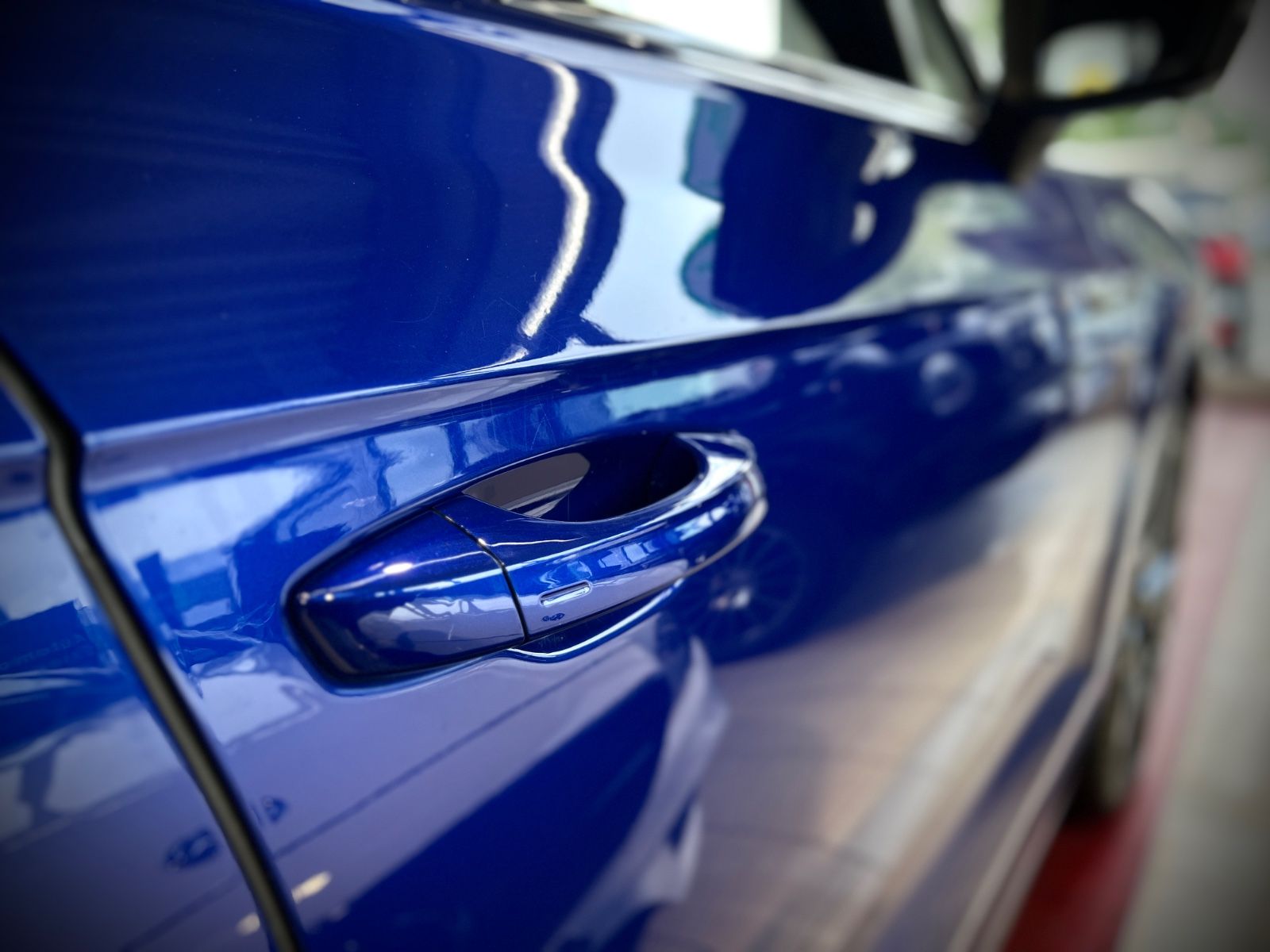 Volkswagen Touareg R-Line 4Motion - Samsaru's Car Outlet