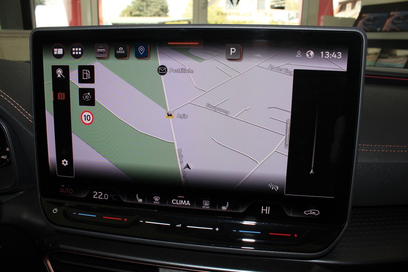 Cupra Leon Sportstourer DSG - Samsaru's Car Outlet