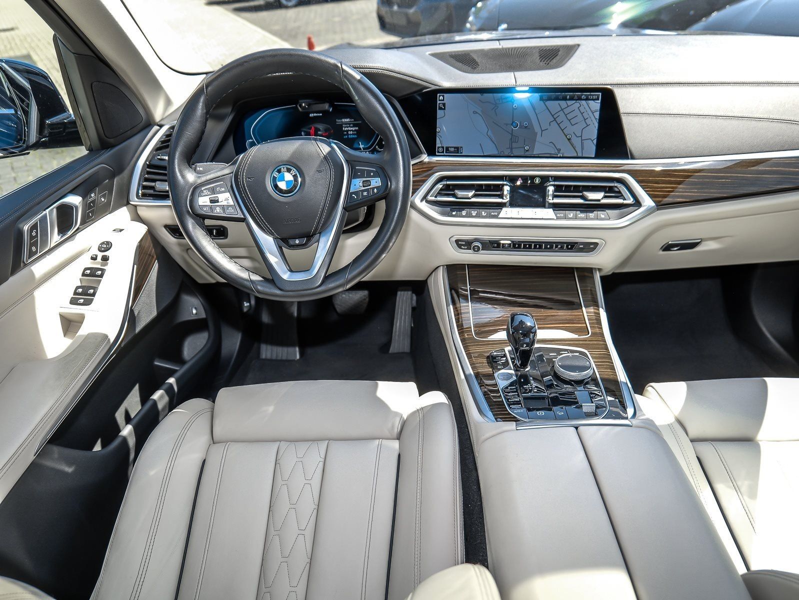 BMW X5 xDrive45e XLine Laser AHK Pano HuD DA Prof. P