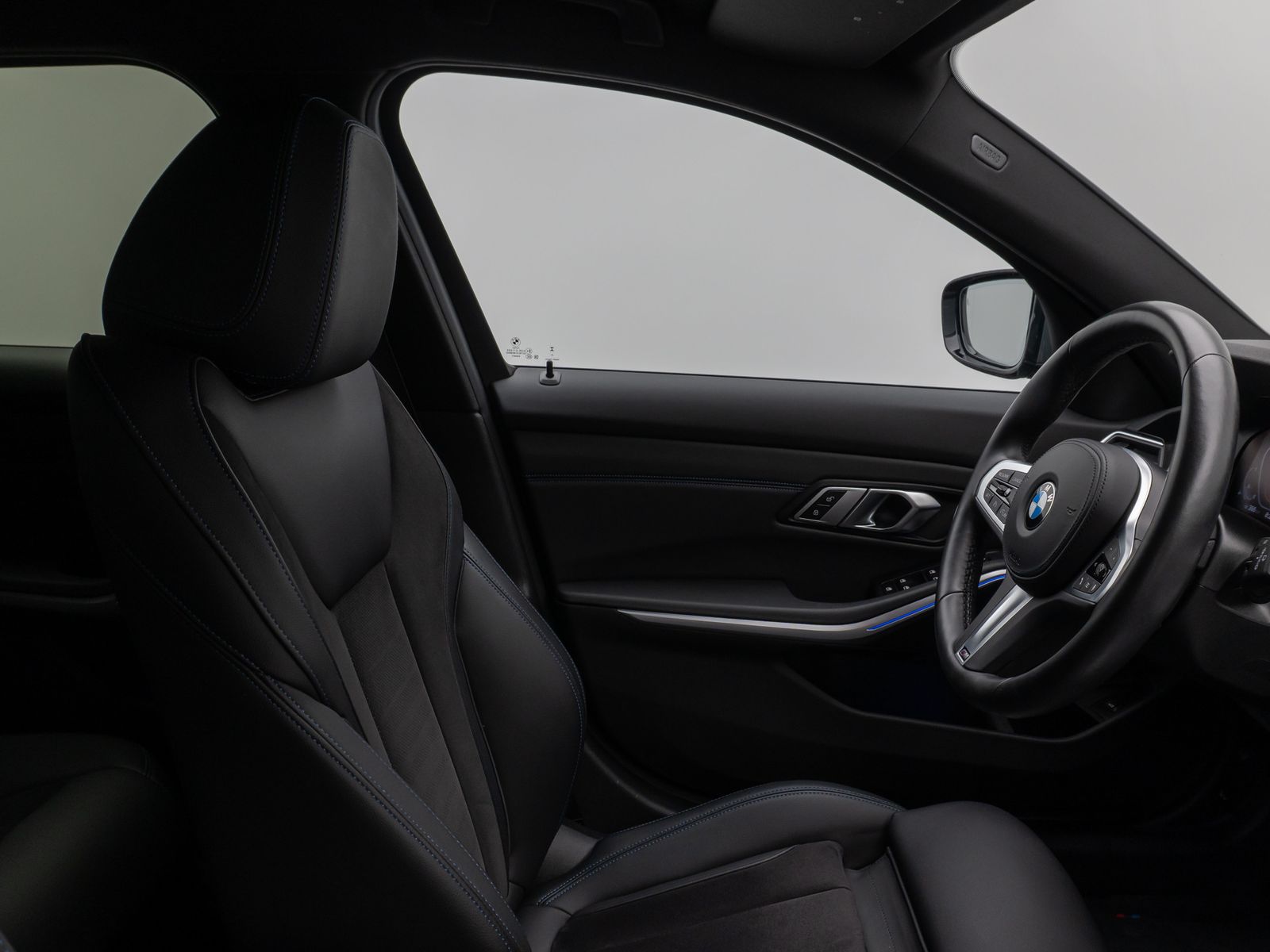 BMW 330i M Sport - Samsaru's Car Outlet
