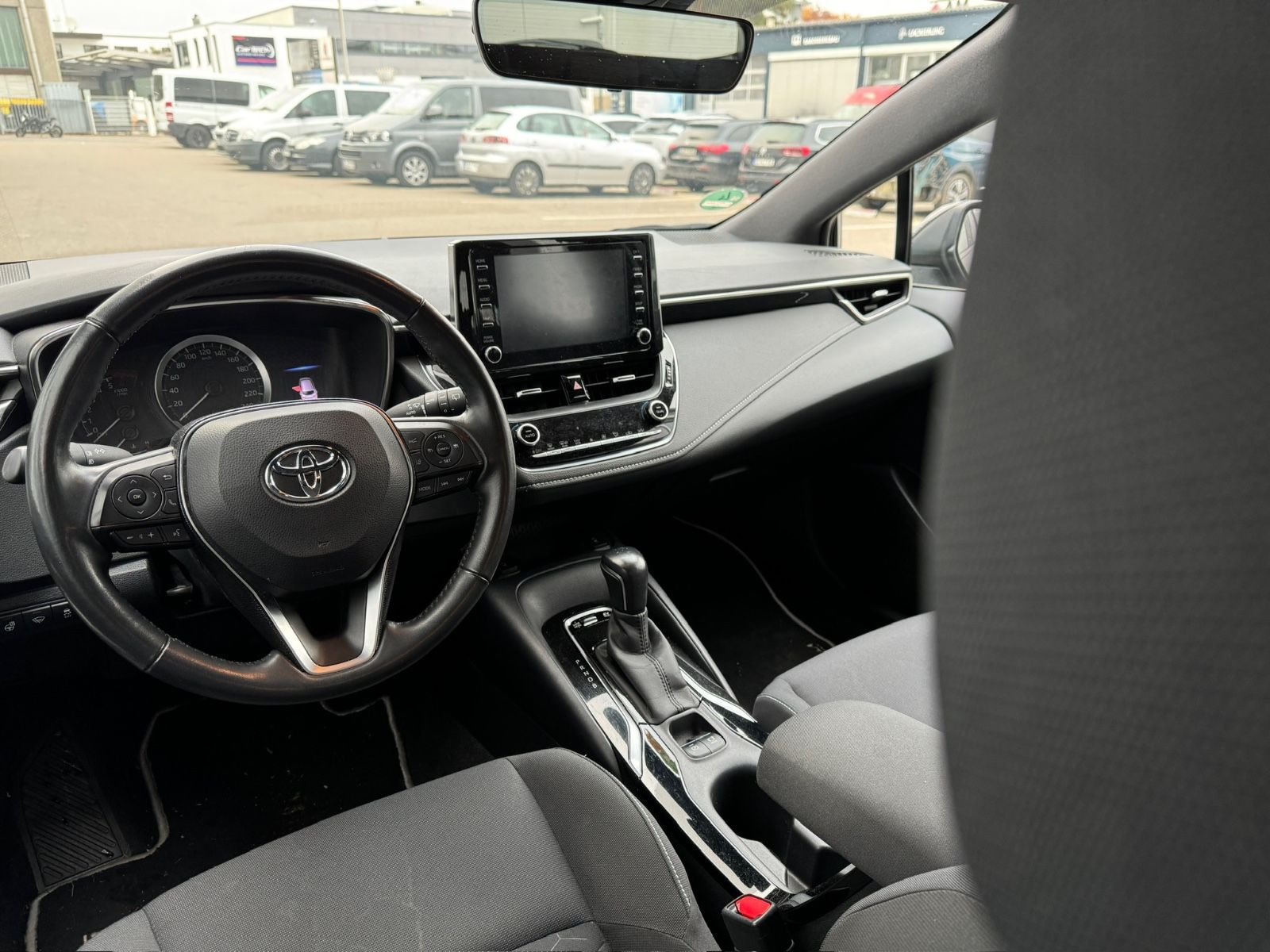 Toyota Corolla Touring Sports Hybrid Comfort - Samsaru's Car Outlet
