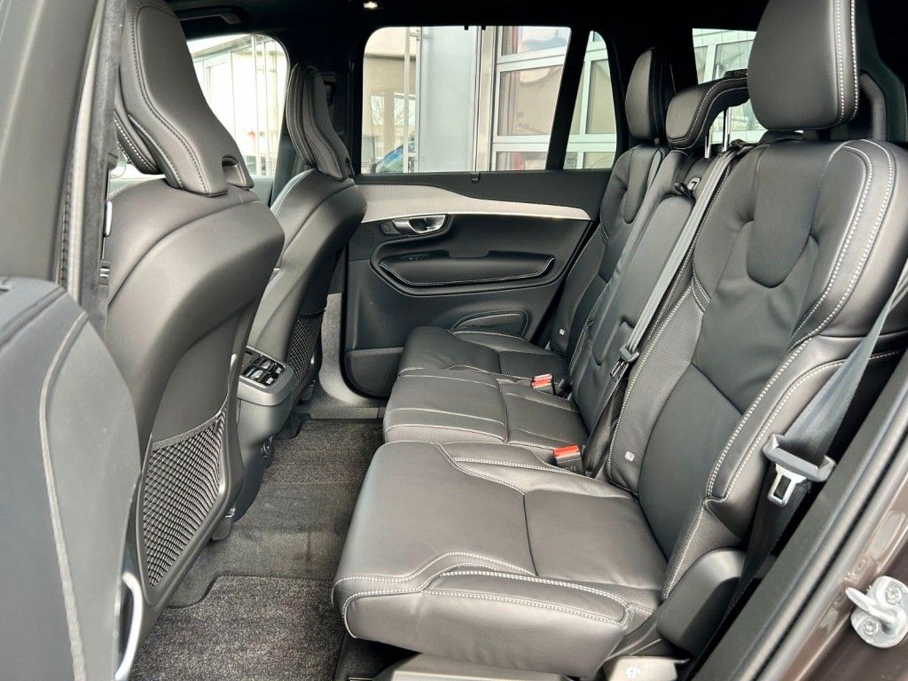 Volvo XC90 B5 D AWD Geartronic ULTIMATE BRIGHT-7Si-AHK