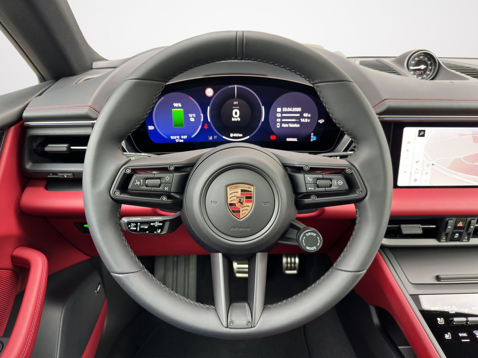 Porsche Macan 4S | Panorama | Hinterachslenkung | BOSE |