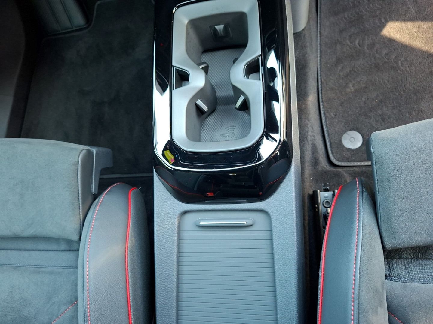 Volkswagen ID.4 GTX 4Motion *AHK*DCC*AREAVIEW*